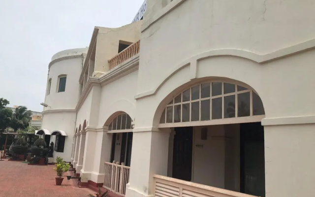 Chanakya BNR Hotel Puri