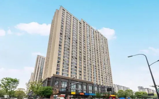 Sichuang Youth Hotel (Hangzhou Jianshe Third Road Subway Station)