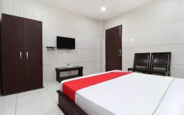 Leo by OYO Rooms