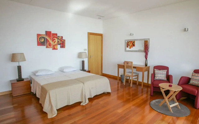 Sao Vicente Lodge - Panoramic Retreat