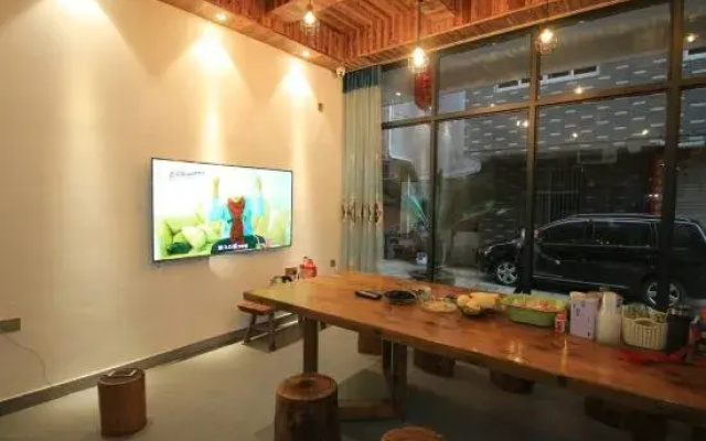 Lishui Qingshi Alley Homestay