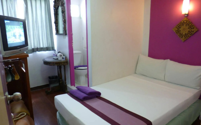 Sawasdee Bangkok Inn