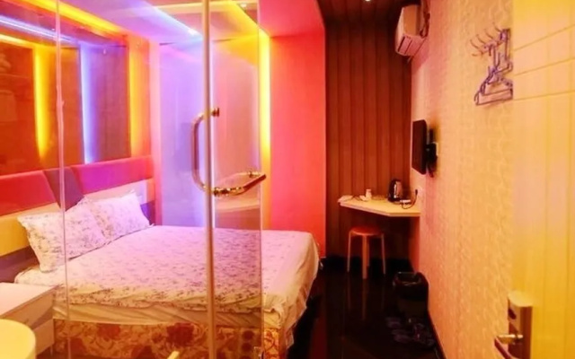 Shanghai Xinyuan Theme Hotel