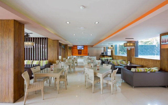 ZEN Rooms Kuta Sunset Road 2