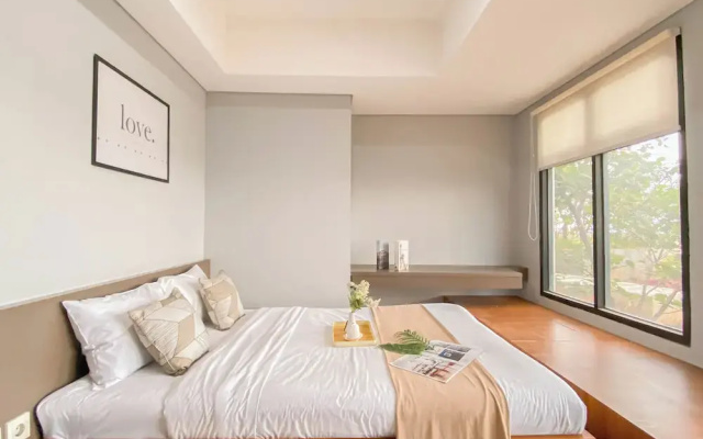 Simply Look And Best Deal 2BR at Pollux Chadstone Apartment