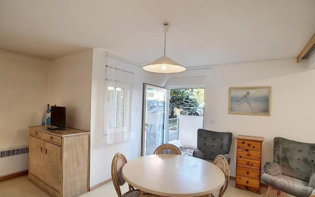 Appartement Lamalou-les-Bains, 1 pièce, 2 personnes - FR-1-451-67
