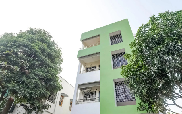 OYO 77286 SHRIDHAR CREATIVE Hotel & Restaurant