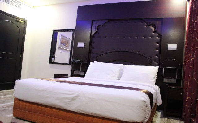 Capital Grand Hotel