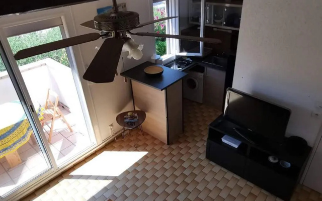 Appartement Cap d'Agde, 1 pièce, 5 personnes - FR-1-607-63
