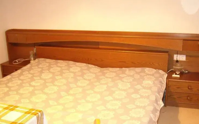 Eva Apartmanhaz