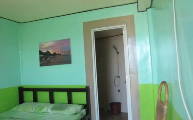 Plankton Divers - Zions Welcome Inn