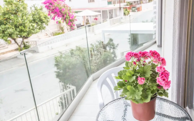 Ayia Napa Holiday Apartment So2