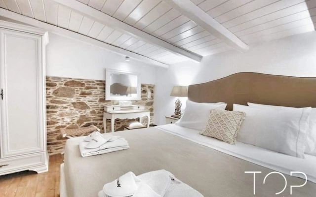 Top Suites
