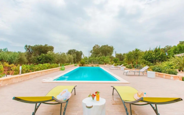 Trullo Oron Call