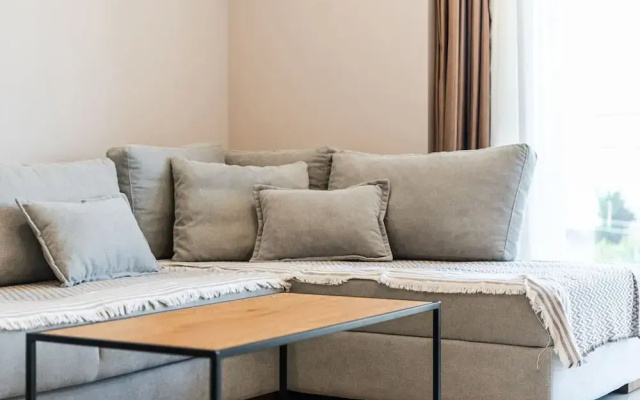 Olivia s Apartment 24