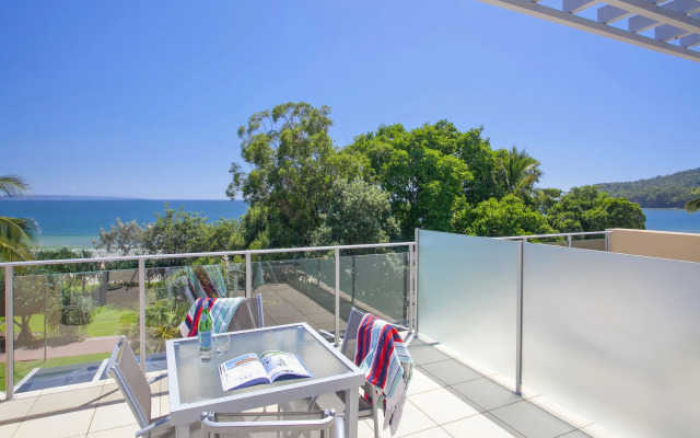 Maison Noosa Beachfront Resort