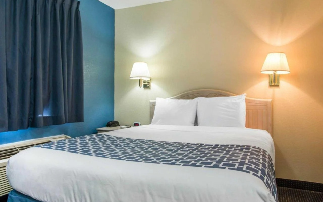 Suburban Extended Stay Hilton Head