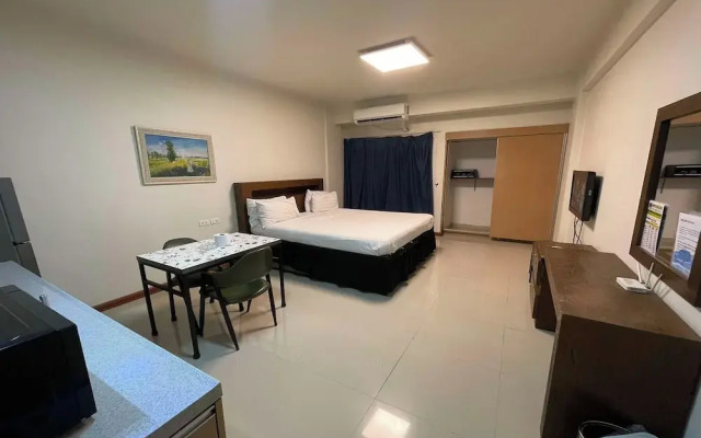 Aimor Condotel near SM City Clark