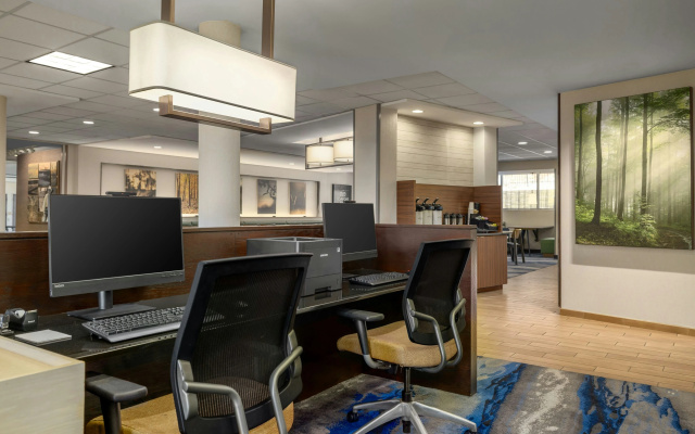 Fairfield Inn & Suites Athens