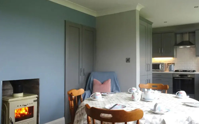 Mary Naoise Holiday Home