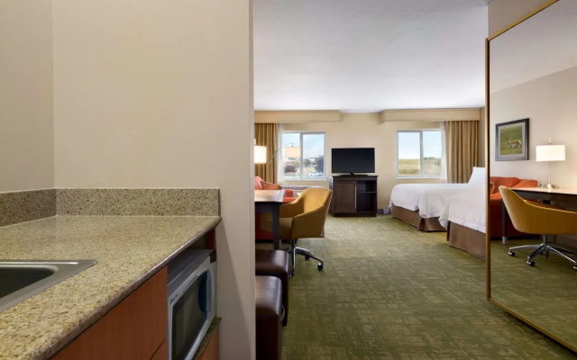 Summit Suites