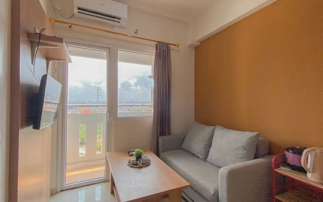 Good And Homey 2Br Apartment At Green Pramuka City