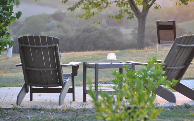 Scenic apartment in Belvedere Ostrense with private pool
