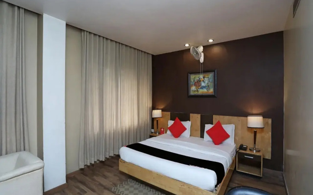 Capital O 30972 Hotel Centrum