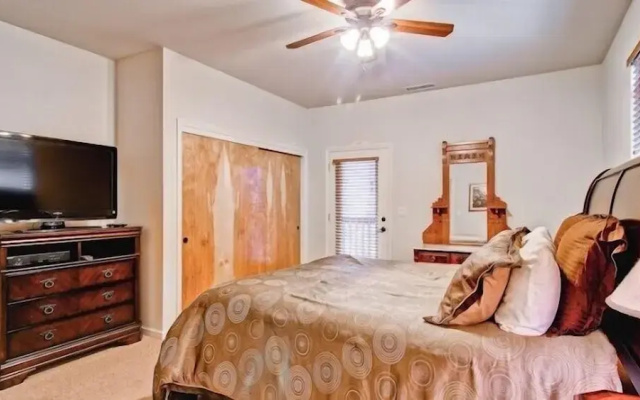 Scenic Wonders Eagles Nest 2 Bedrooms