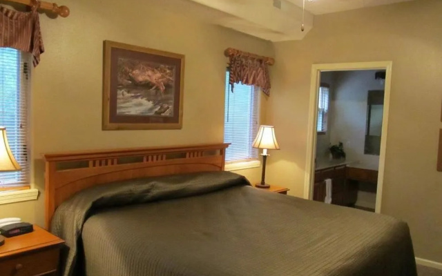Stonebridge Village - Reeds Spring