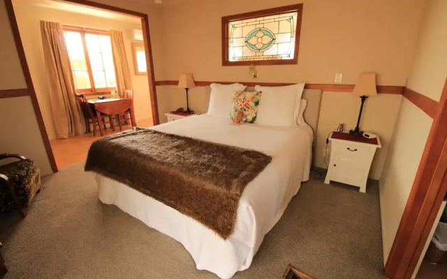 Waipoua Lodge