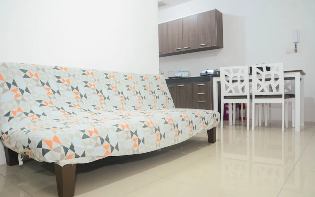 Convenient 2br Apartment at Pasar Baru Mansion