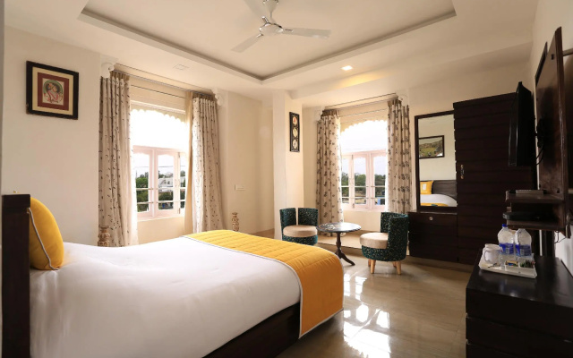 Bloom Boutique | Lake Pichola