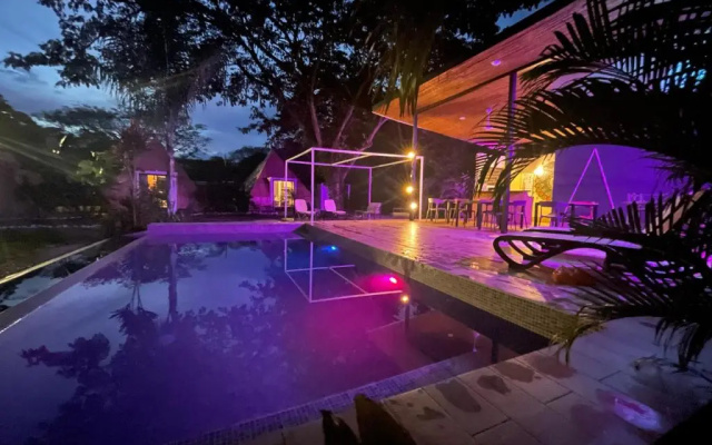 Pyramid Lodge Tamarindo Akhenaton