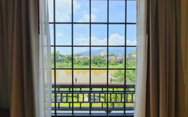 Buri Sriping Riverside Resort & Spa