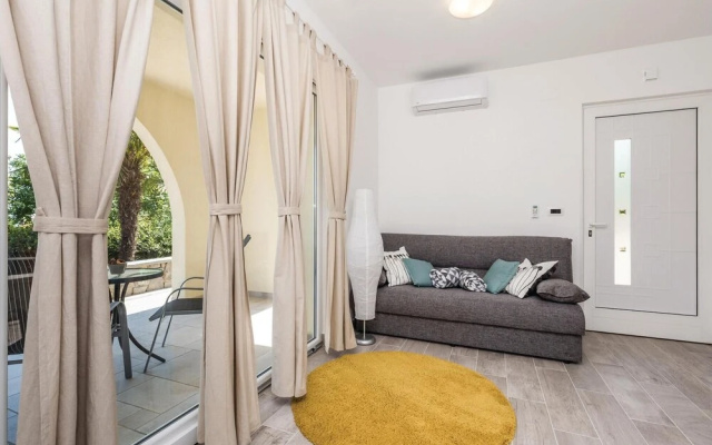 Stunning Home in Matulji With Wifi and 4 Bedrooms