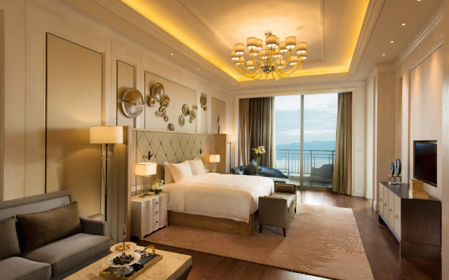 Hilton Yuxi Fuxian Lake