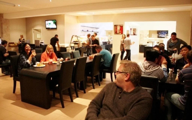 Newman Hotel