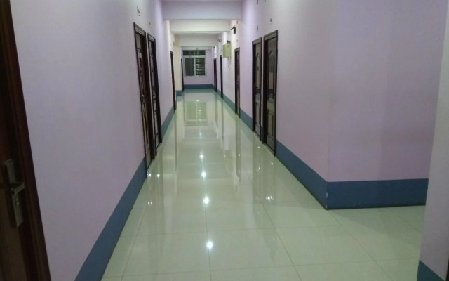 Man Shwe Li Hotel