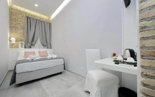Roman Holiday Apartment