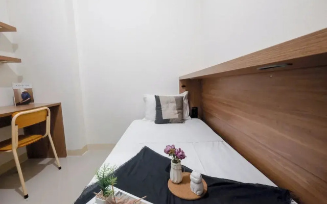 Neutral Tone 2Br At Green Pramuka City Apartment