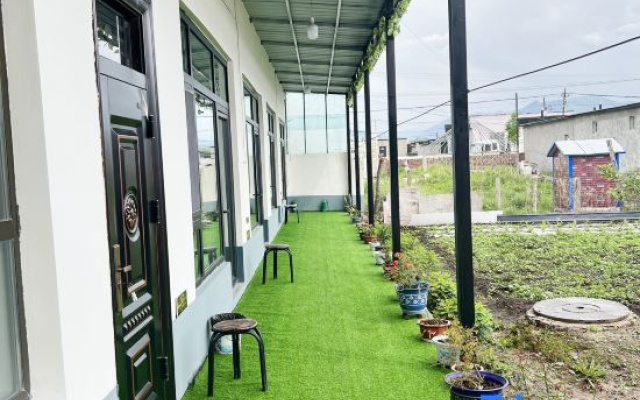 Narati Xixia Green Field Homestay