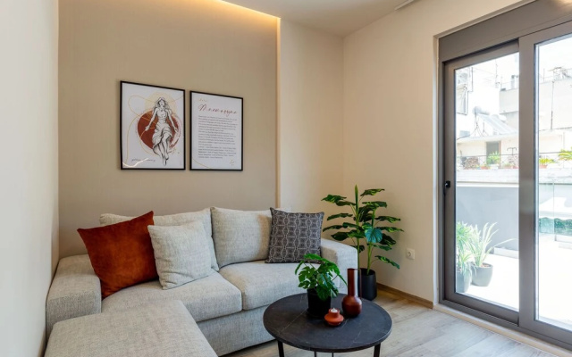 Io Suites
