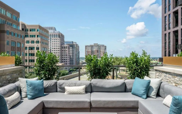 Global Luxury Suites at Reston Town Center
