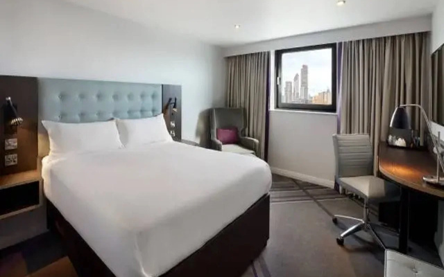 Premier Inn Jersey St Helier - Bath Street