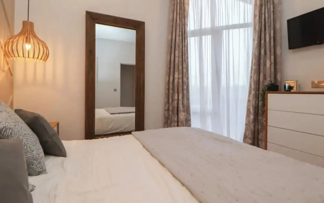 The Lodge @ Racecourse House