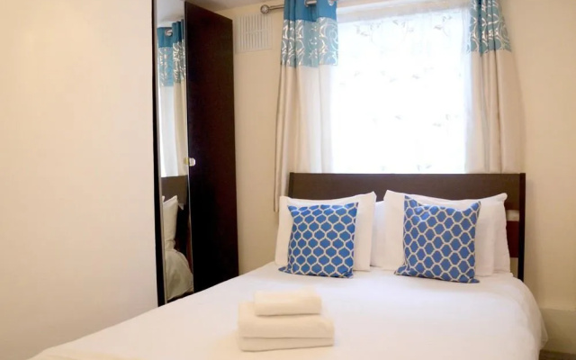 OYO Kings Cross Apartment