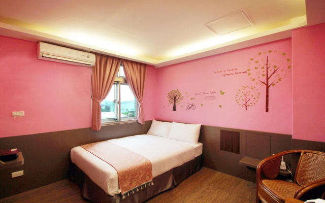 統祥. TS HOTEL (TS Hotel)