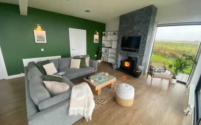 Jog Lodge 11 - 3 Bed Sea-view