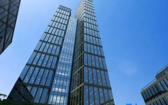 Pinmo Hotel (Zhengzhou Longzihu Subway Station Store)